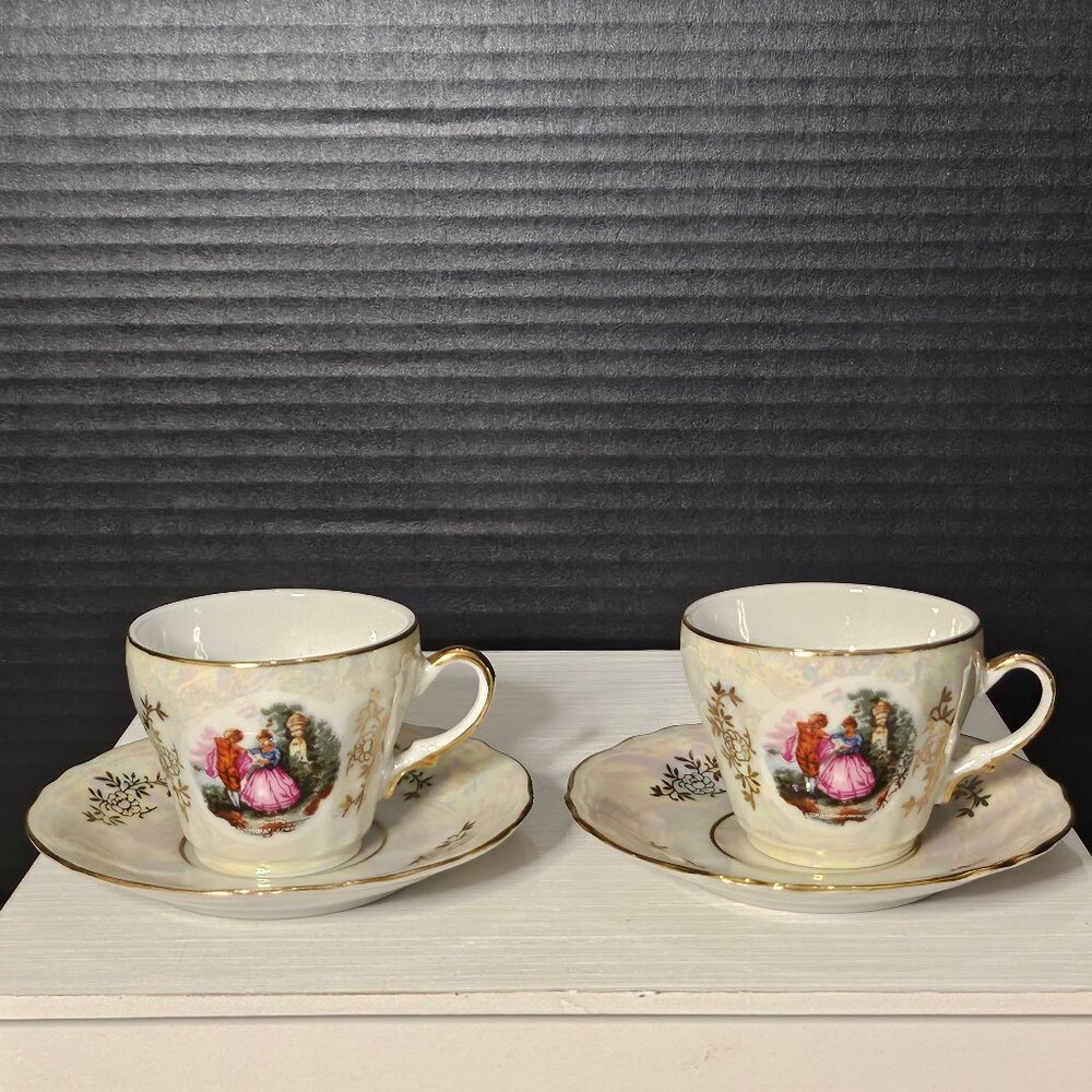1950s Pair of Demitasse Tea Cups And Saucers With Lustreware Finish Englishman